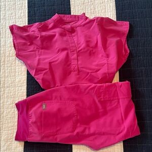 FIGS flamingo pink scrub set